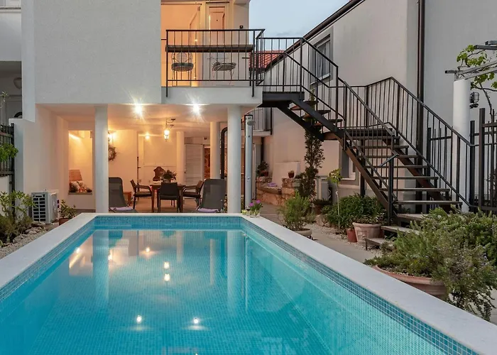 Jelic Zadarvillas Vila *